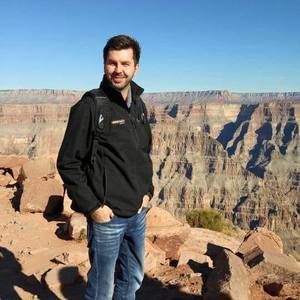 Meet your Posher, Adnan puskar